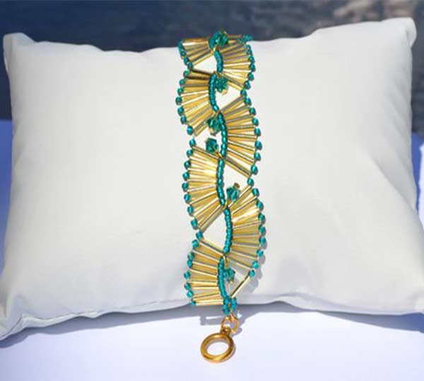 Βραχιόλι ζιγκ ζάγκ κατασκευασμένο από χάντρες Swarovski