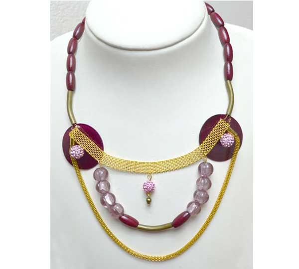 Χειροποίητο κολιέ με κρύσταλλα,στρας,φίλντισι,ξύλινες λεπτομέρειες